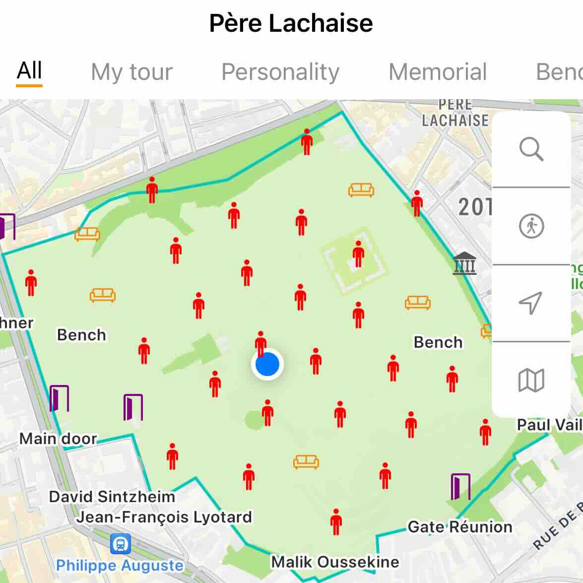 Père Lachaise Cemetery Overview