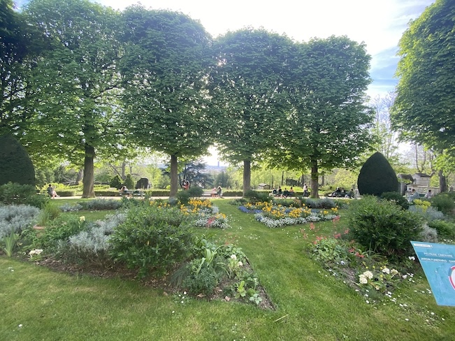 Famous Graves in Père Lachaise